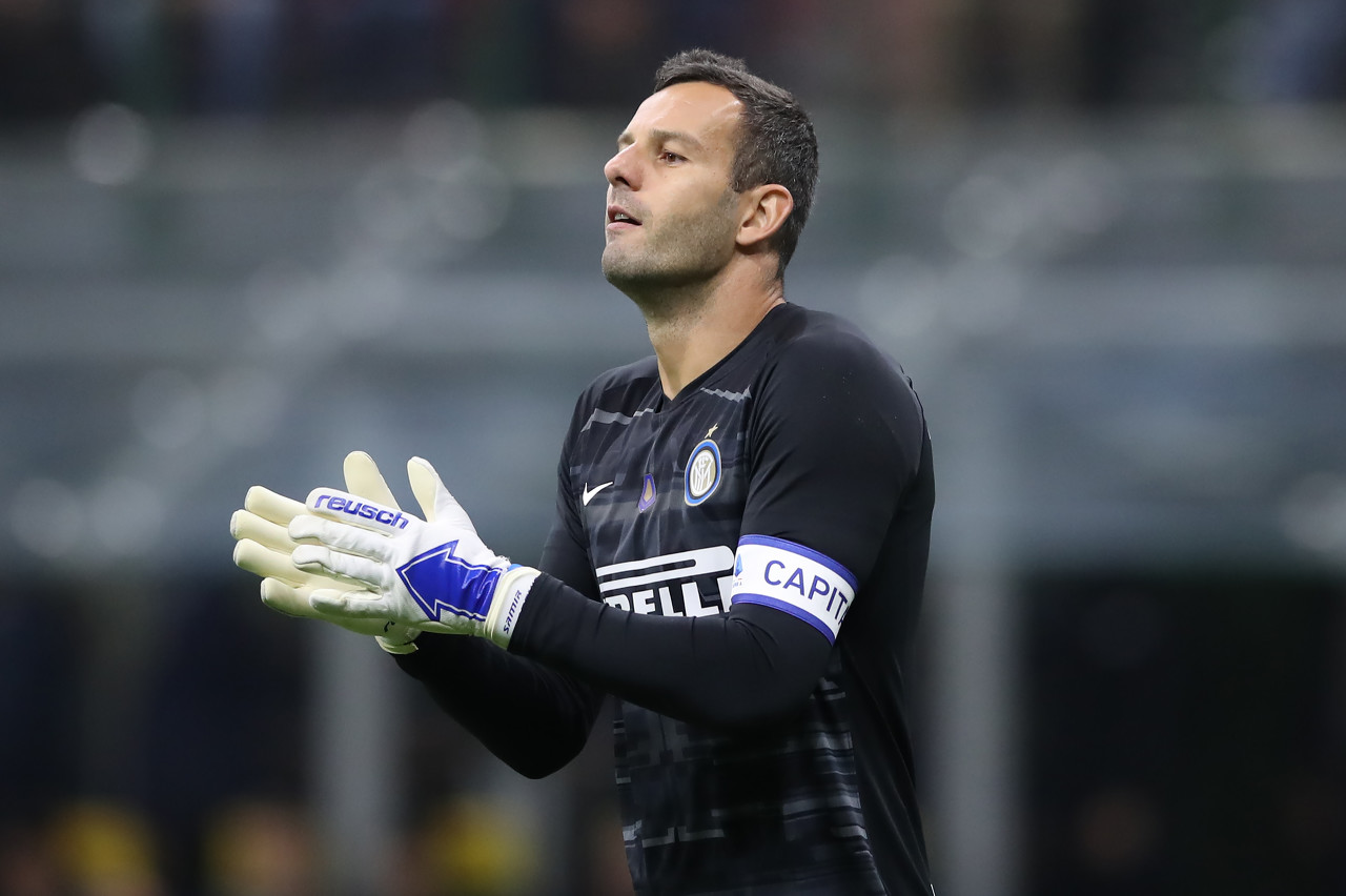 国安5-1送梅州降级，法比奥大四喜独享联赛金靴，张玉宁破门