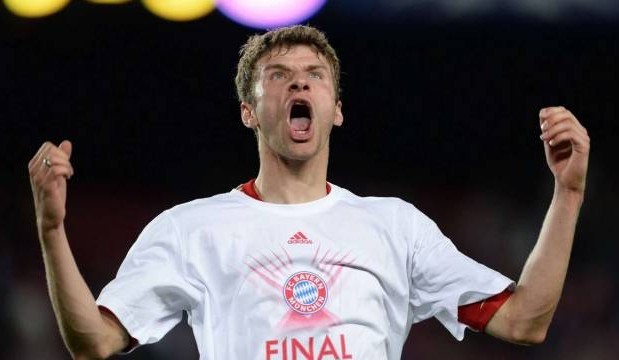 英超保级关键战解析：埃弗顿主场固防求胜，诺丁汉森林残阵反击续命