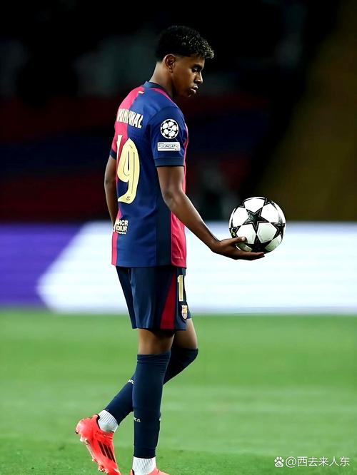 托雷斯对战格鲁吉亚全场数据：1进球1助攻，制造1粒点球（托雷斯对阵格鲁吉亚表现：进1球、助1次，并制造1个点球）