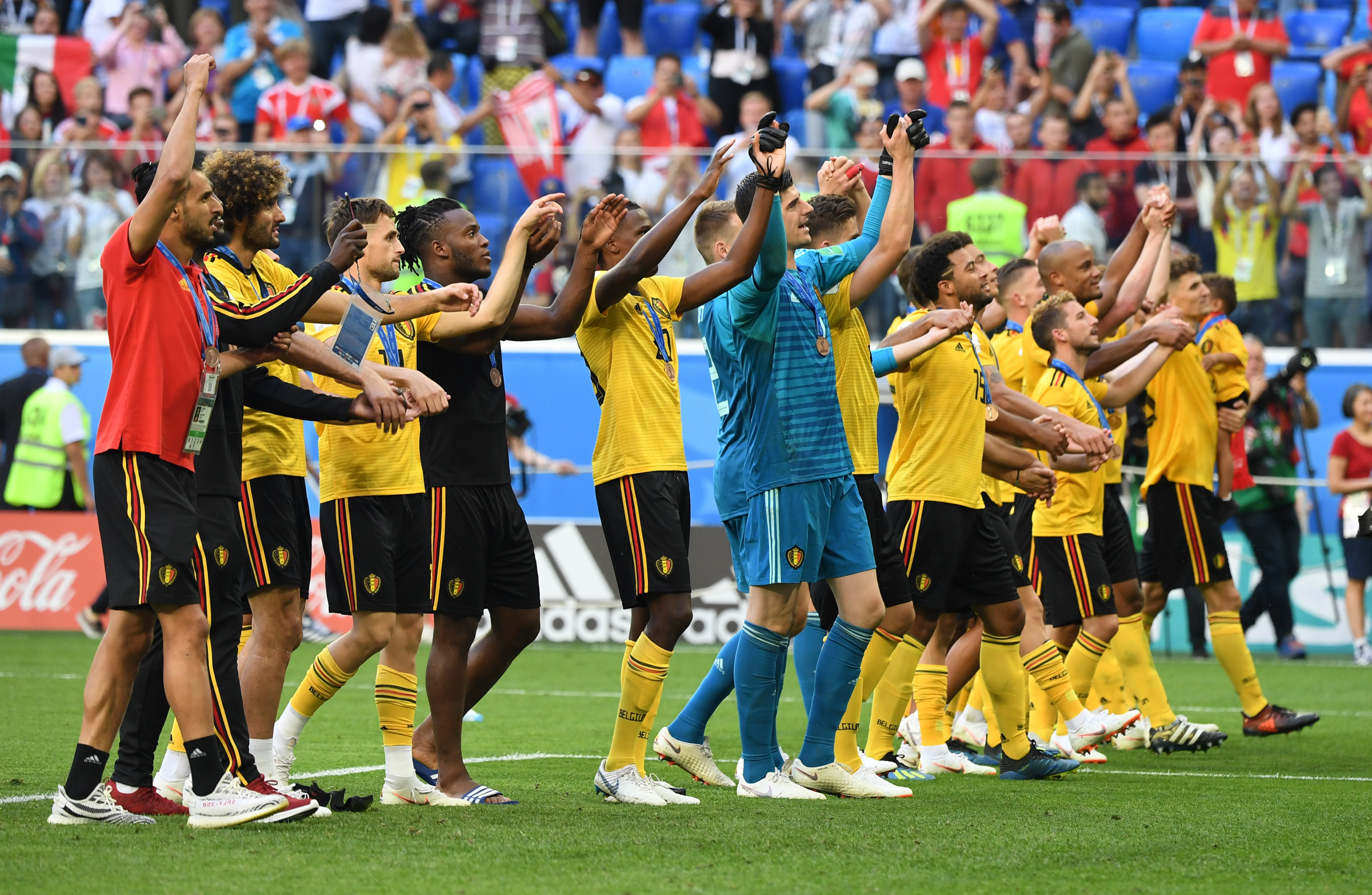 国安惨败越南夜， 邵佳一当场黑脸， 两大国脚恐遭永久除名！